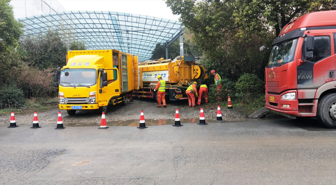 丰顺成区雨污水管网“四位一体”检测疏通项目